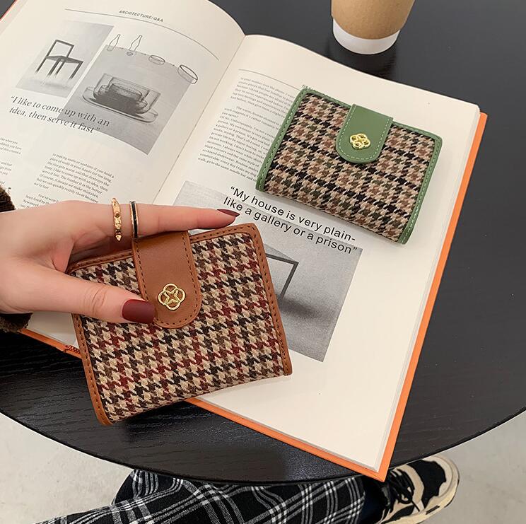 

women handbag fashion contrast plaid short wallet folding stitching leather coin purse College small fresh plaids leathers womens wallets, Black(boutique box)
