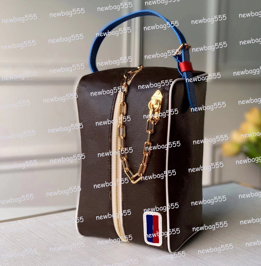 

New designers bag LXN cloakroom bag women iconic handbag clutches blue belt chain cosmetic bag purse zipper men messenger bags 45588 45583, Not bag;dont choose