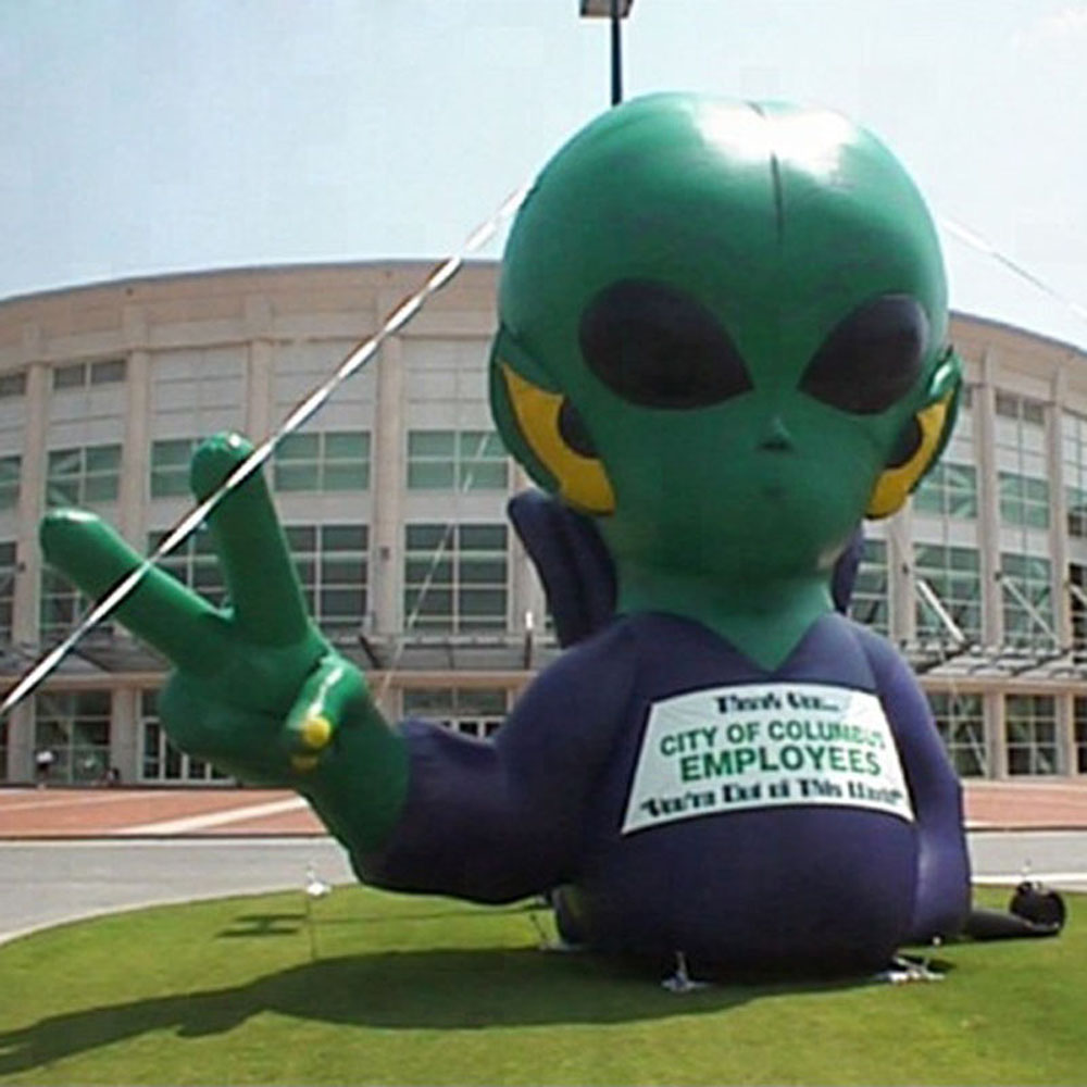 

Outdoor event giant inflatable Alien with led lights,custom made UFO cartoon balloon for advertising