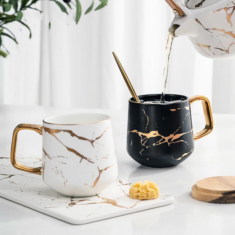 

Nordic Style Creative Marble Texture Ceramic Mug Gold Plated Handle Cup Wood Saucer Lid Coffee Cup Breakfast Milk Mug Crafts1, 2pcs coffee spoon