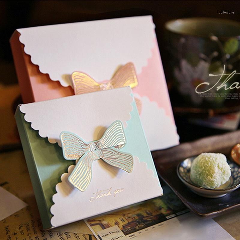 

10pcs New Bow Pink/Green Gift Box for Party Paper Cake Chocolate Boxes Package Christmas Wedding Favours candy Boxes1