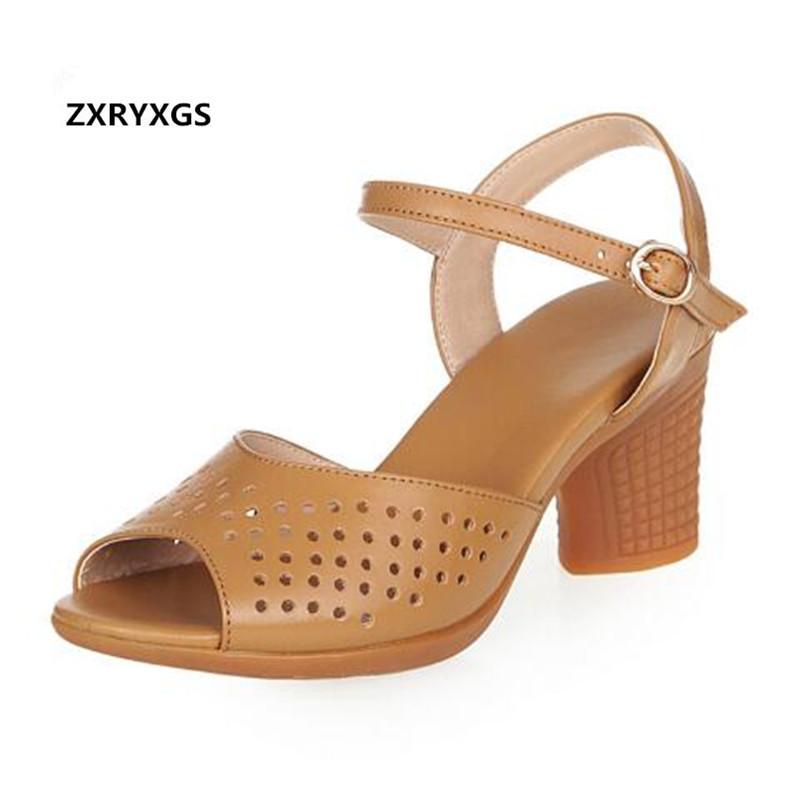 

Big Size Cowhide Hollow Open Shoes Woman Summer Sandals Comfortable Soft Non-slip Wear Leather Sandals Summer Fashion, Black