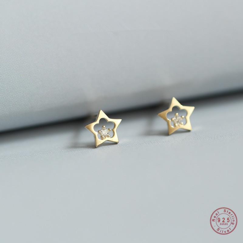 

925 Sterling Silver 14K Gold Plum Blossom Star Stud Earrings Women Hollow Inlaid Crystal Light Luxury Student Party Jewelry