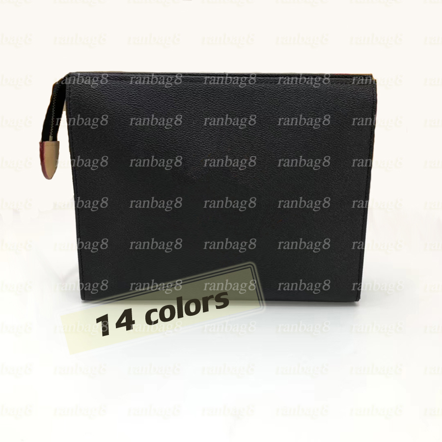 

14 colors Men's LargeToilet pouch Designers Handbags Black flower checkers leather women's Toiletry New Pouch Clutches cosmetic Bags 47542, Paper bag