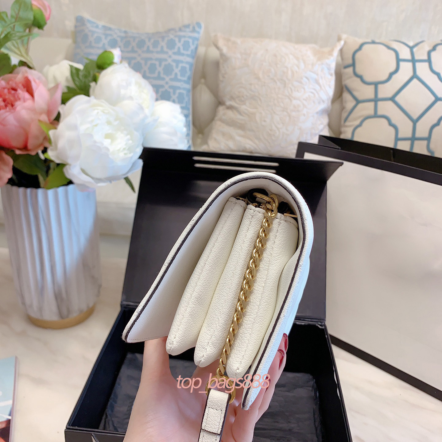 

2021 women fashion ladies handbags purses camera bag white leather diamond chevron quilted wallet on chain flap shoulder crossbody high quality hand bags, Contact us