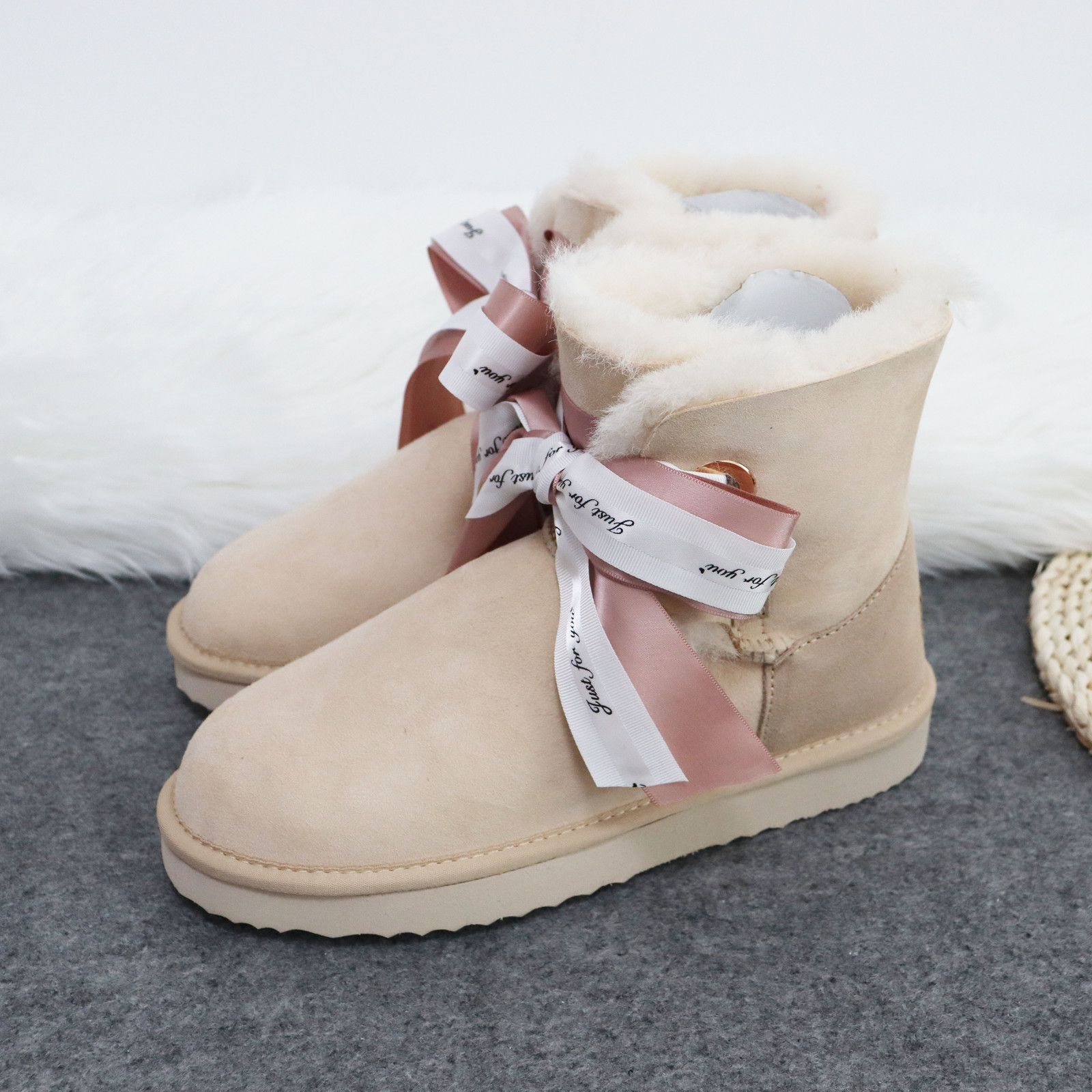 

New style 2020 real of women winter classic woman snowboots genuine sheep skin female boots, Sandy