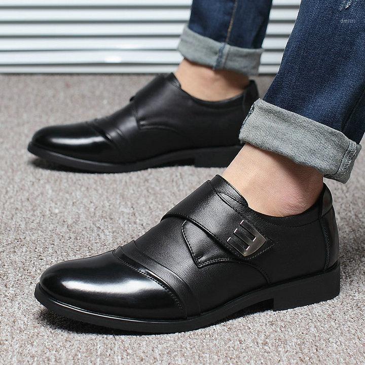

New Fashion mens slip on Leather shoes loafers flat mens pointed toe business shoes Wedding casual dress 20201, Black