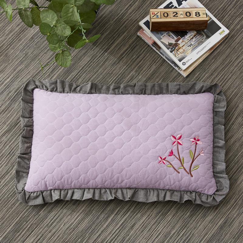

Embroidery Pillow 100% Buckwheat Filling Neck Health Pillows Cotton Surface With Lotus leaves Head Back Support Bed Home Decor