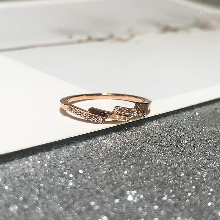 

YUN RUO New Arrival Fashion Geometric Zircon Ring Rose Gold Color Woman Gift Titanium Steel Jewelry Never Fade Drop Shipping1
