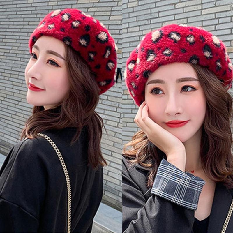 

Women French Style Faux Wool Plush Beret Cap Vintage Leopard Print Winter Warm Fashion Artist Painter Knit Beanie Hat, White