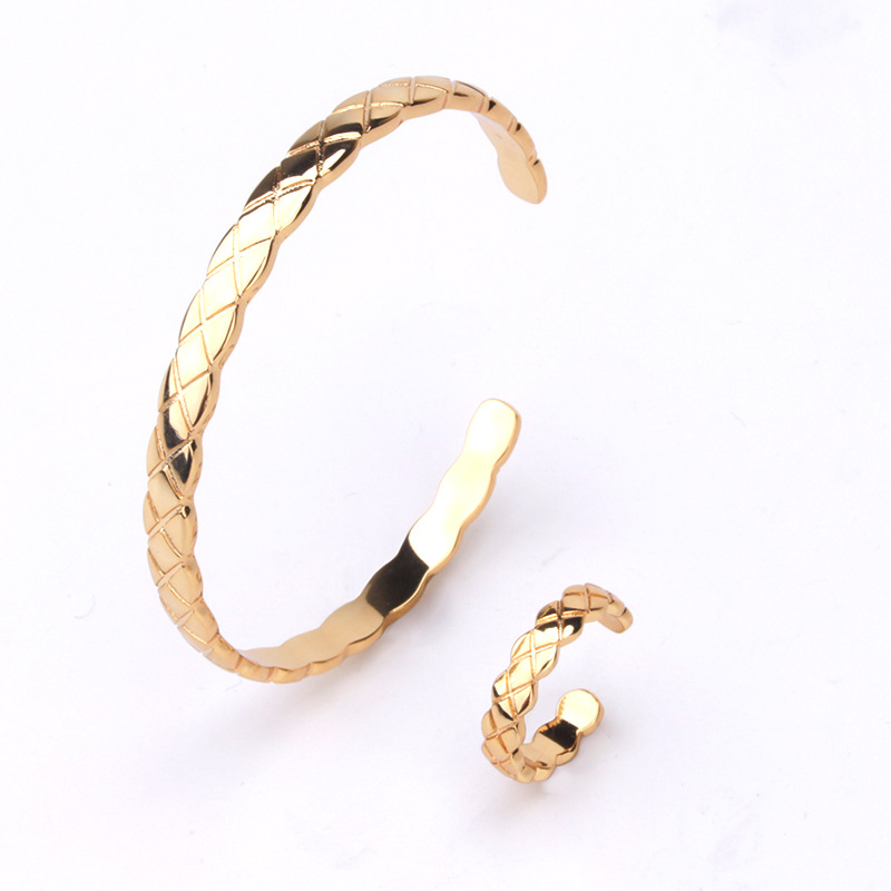 

superior quality Korean style simple light opening bracelet bangle jewelry fashion charm bracelet Wholesale and retail mens bracelets, Black
