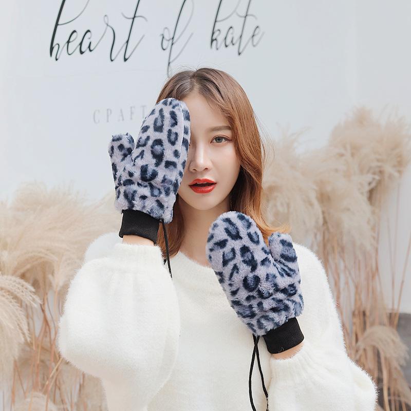 

Five Fingers Gloves Winter Women's Plush Warm Gloves. And Windproof Cute Neck Hanging
