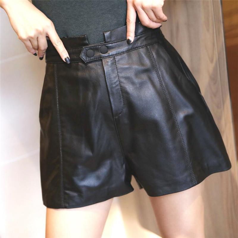 

YR!Free shipping,fashion soft sheepskin shorts.women street genuine leather shorts.Brand lady sexy leather shorts,sales, Black