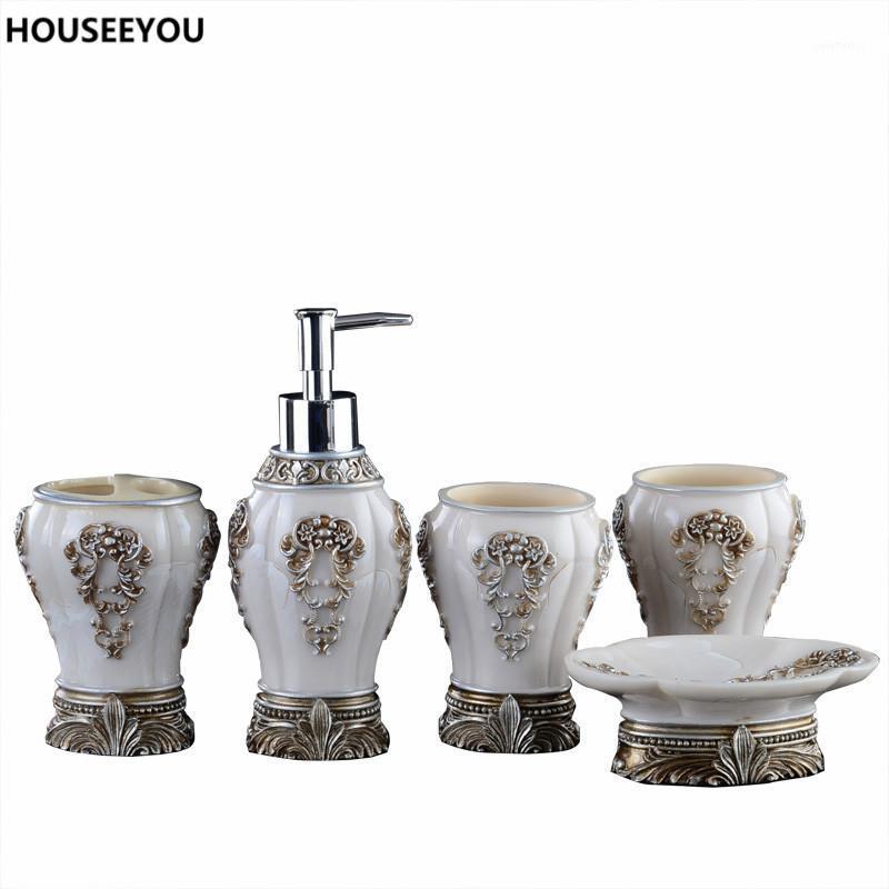 

European Resin Bathroom Accessories Set Bathroom Sanitary Ware Bath Set Toothbrushes Cup Holder Soap Dish Wedding Gifts 5pcs/set1
