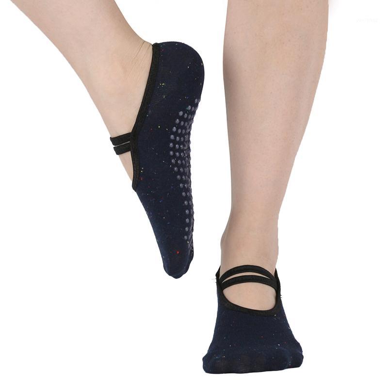 

Women Sports Socks For Quick-Dry Yoga Pilates Dance Gym Fitness Barre Non Slip Skid-proof Grips Ballet Calcetines Medias Sock1, Beige