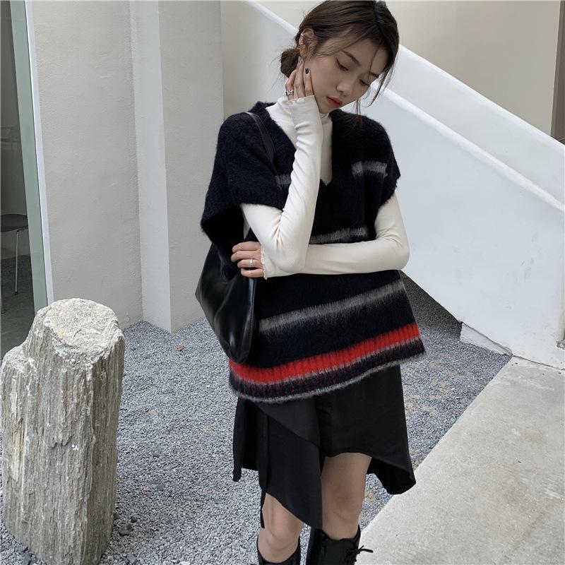 

Make firm offers languid is lazy wind ma3 jia3 loose waistcoat joker color shows a thin sweater, See chart