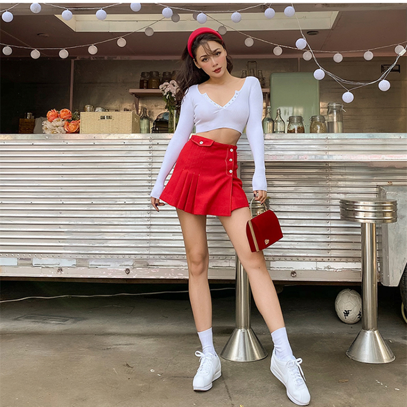 

2021 New Autumn Super Practical Winter Show High Elastic Bust Thin Thread Short Tall Street Pullovers Women's Knitted Shirt UEPE, White