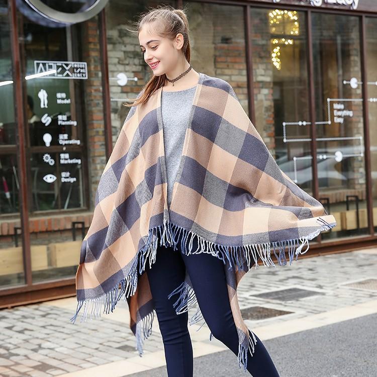 

Solid-color Double-faced Imitation Cashmere Winter Scarf With Split Shawl