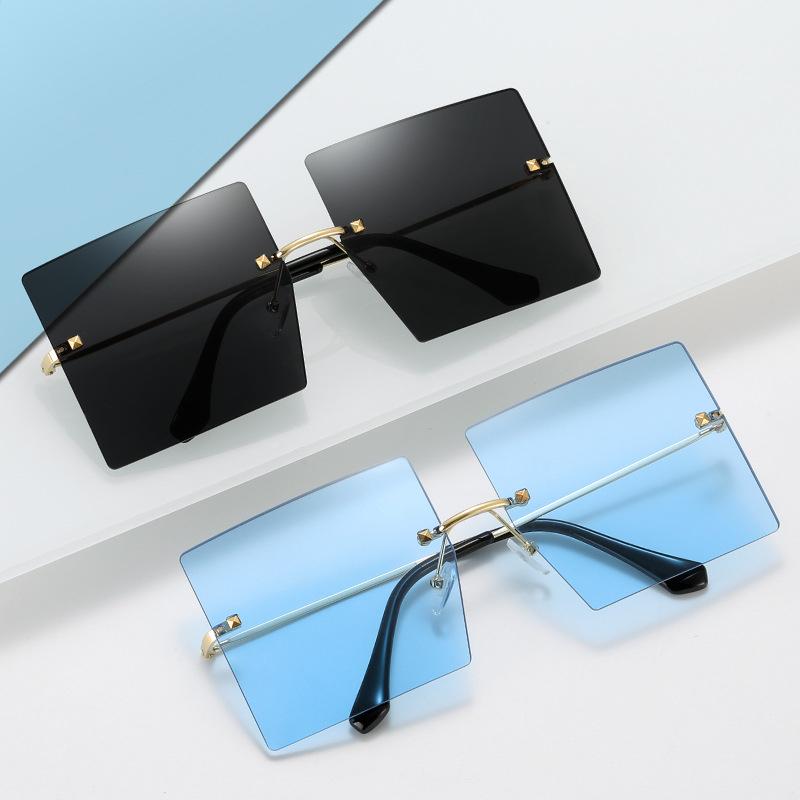

Sunglasses Fashion Designer Oversized Rimless Women Sun Glasses For Female Vintage Square Gradient Shades Oculos