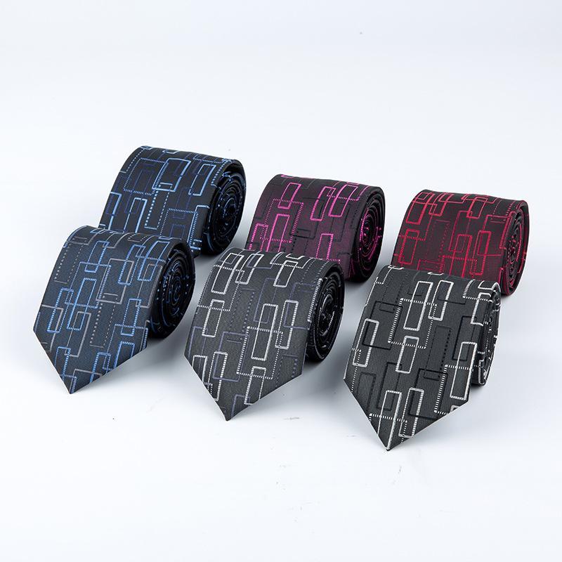 

Linbaiway 7.5cm Polyester Neck Ties for Men Leisure Necktie for Wedding Business Suits Skinny Men Necktie Gravatas Custom Logo1