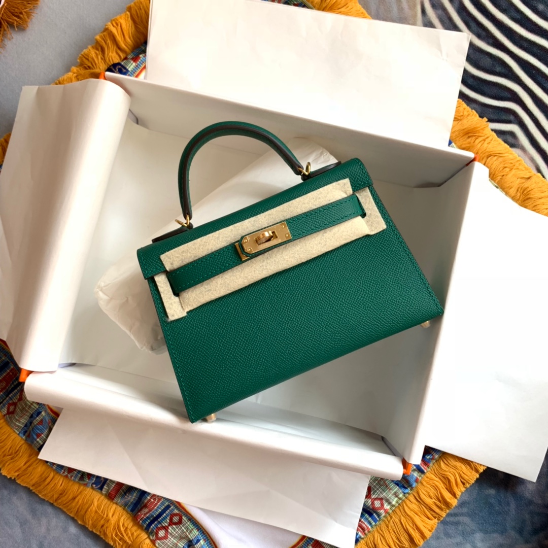 

design mini bag,19.5cm,handmade quality,epsom leather,green color, wholesale price,wax thread, gold and silver hardware,many colors in stock,fast delivery