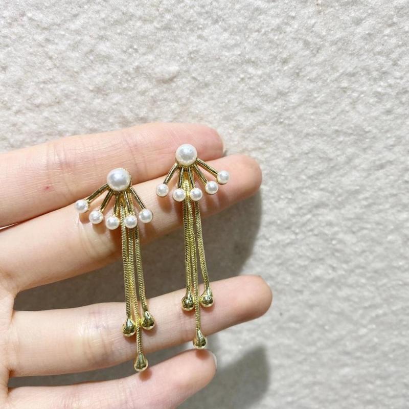 

Dangle & Chandelier 2021 Gold Imitation Pearl Geometric Women's Butterfly Simple Metal Long Tassel Earrings Jewelry Accessories