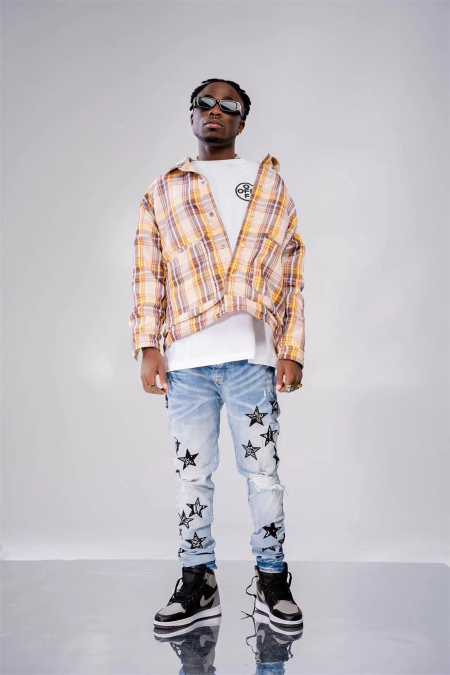 

Fashion Men Jeans Pentagram Embroidery Hole Ripped Denim High Street Slim-cut Long Trousers High Street Elastic Straight Pencil Pants, As picture show