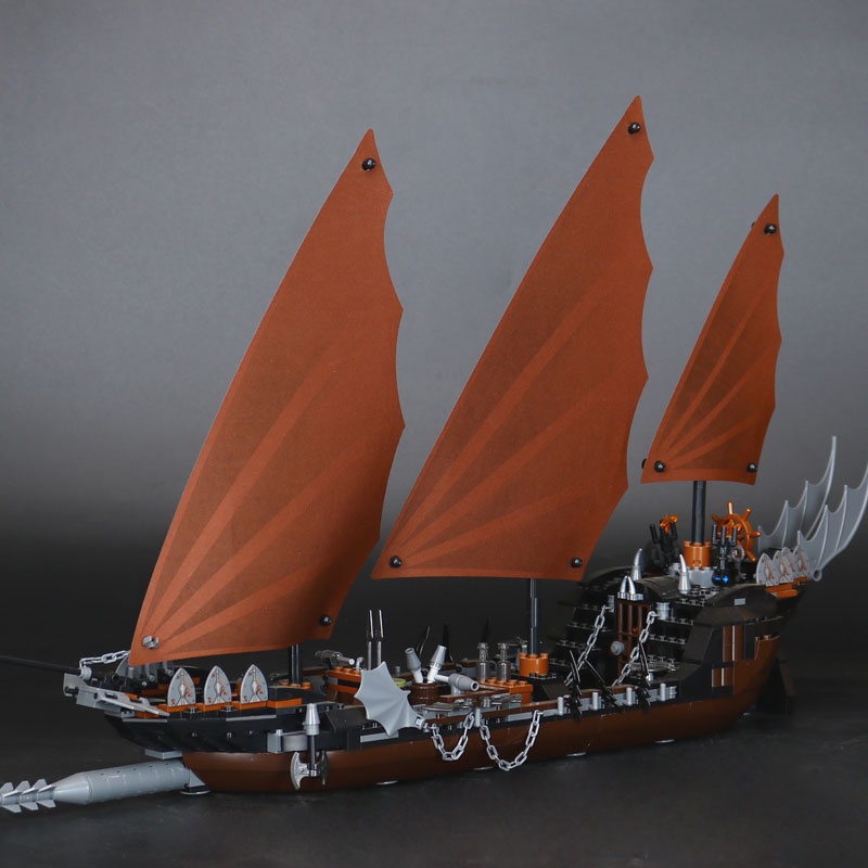 

16018 Genuine New The lord of rings Series 756pcs Building Block The Ghost Pirate Ship Set Brick Toys 79008 children gifts