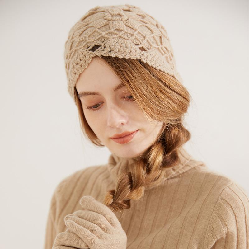 

Women Winter Hats French Vintage Hollow Out Skullies Beanies Luxury Knitted Cashmere Hats Wrarm, Beige