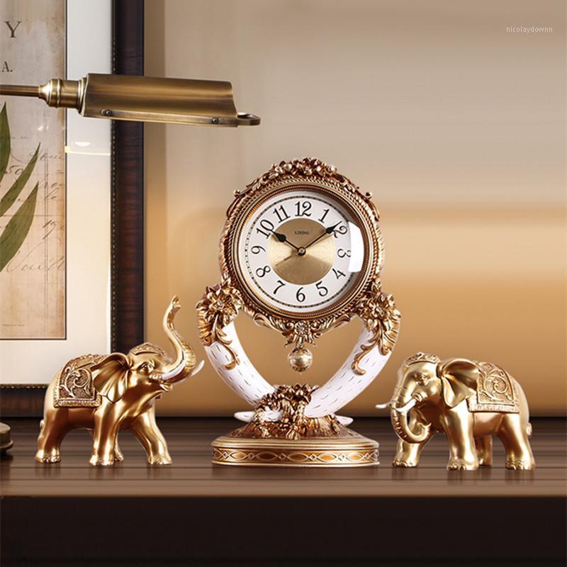 

Elephant desk clock living room table clock old Nordic household table top creative fashion European retro American1
