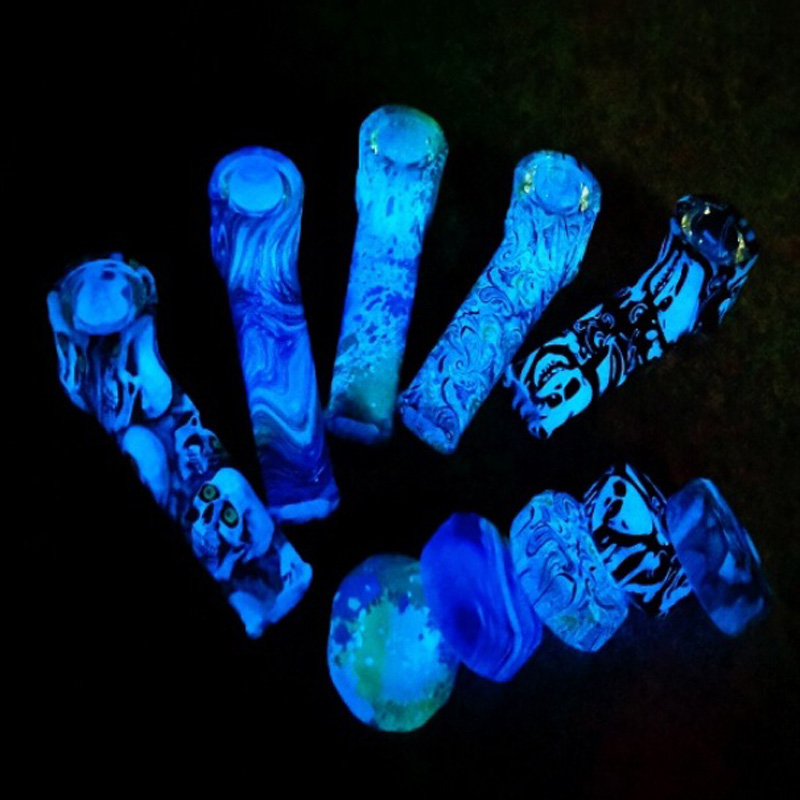 

Luminous Pipes Glass Bowl Silicone Pipe Environmental Protection