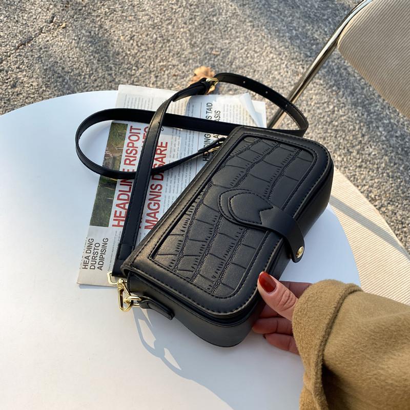 

Fashion Women's 2021 New Shoulder Underarm Bag Version Of Versatile Slung Portable Handbag, Black