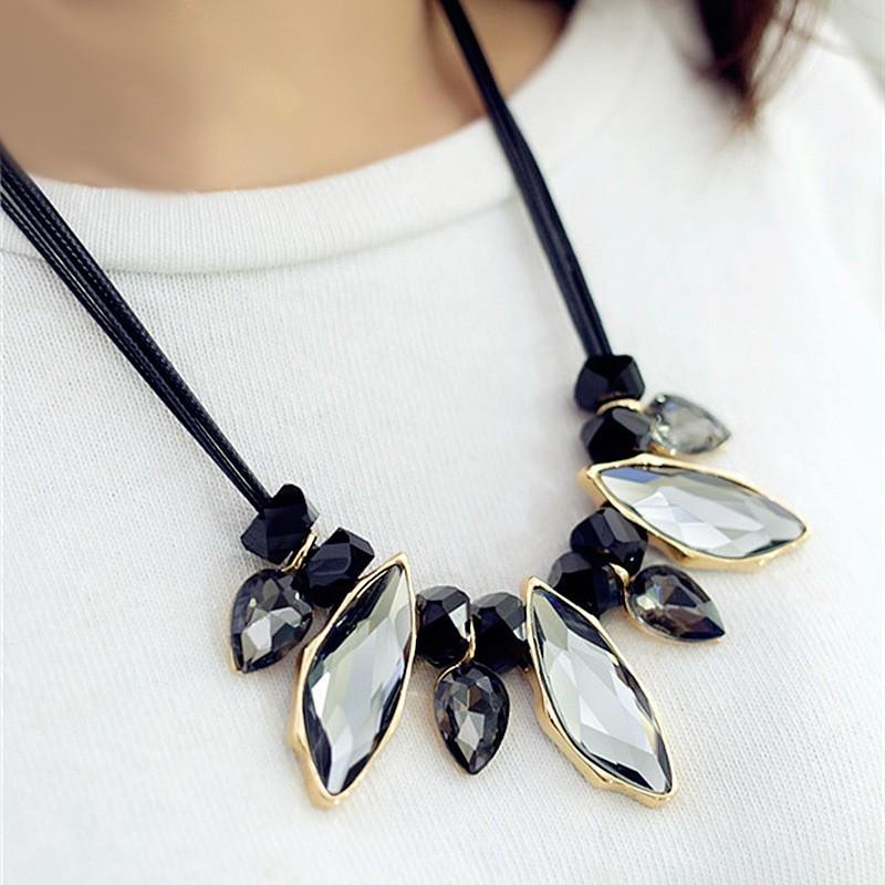 

Chokers Statement Choker Necklaces For Women Geometric Crystal PU Leather Rope Collares Mujer Maxi & Pendants Fashion Jewelry
