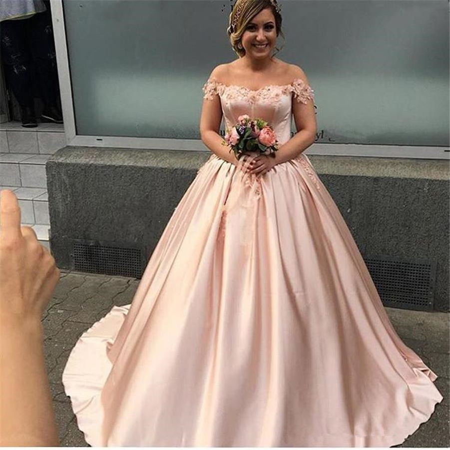 

Off Shoulder Satin Ball Gown Wedding Dresses 2021 with Appliques Lace Up Back Sweep Train Plus Size Bridal Gowns, White