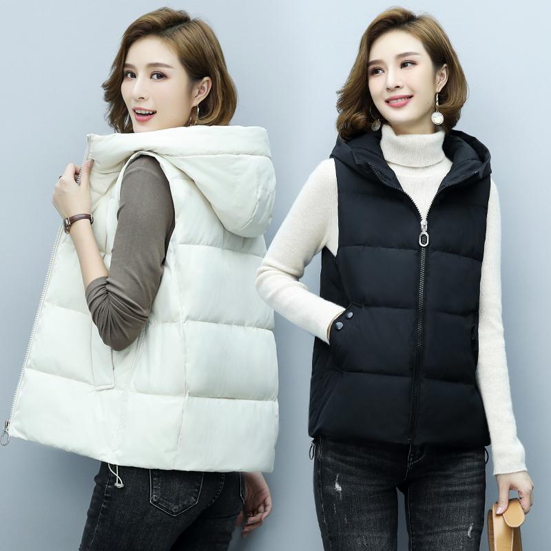

Womens Quilted Vest with Hood Zip Up Padded Vest Sleeveless Puffer Jacket with Pockets 2021 Spring Female Warm Vests Parkas, Beige
