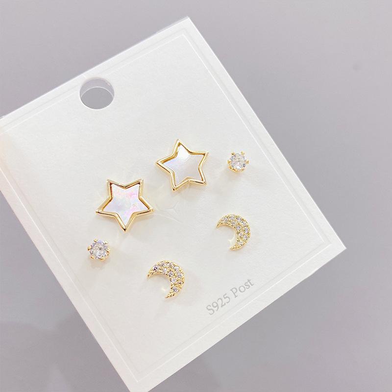 

Micro Inlaid Zircon Moon Star Three-piece Earrings Small Personality One Card Three Pairs Combination Earrings February 14 Gift