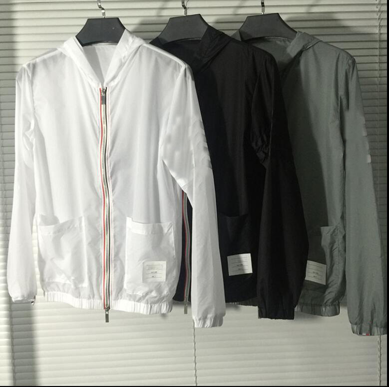 

Brand Designer Jacket 2021 Fashion Tide Mens Jacket Coat Luxury Mens Hoodie Casual Sport Outdoor Windbreak Waterproof jacket, Men white
