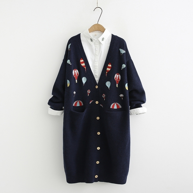 

Heavy duty color hot air balloon embroidery long Cardigan sweater mori girl autumn winter 201030, Beige