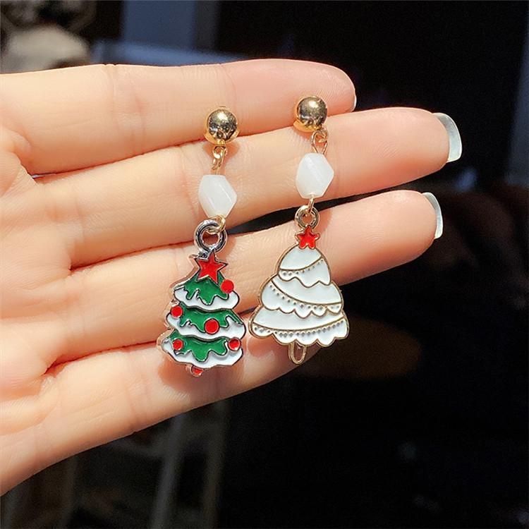 

Chains 2022 Christmas Products Earrings Creative Snowflake Bell