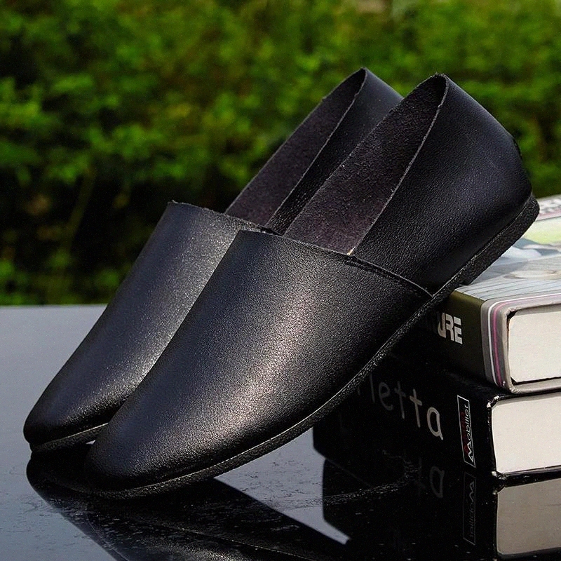 

Men genuine Leather Loafers slip on breathable Fashion Party shoes business leisure man shoes Comfortable Men's Boat Footwear #Z013, Black