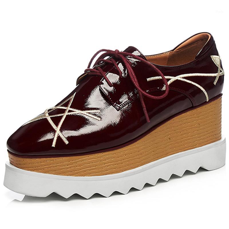 

Dress Shoes British Genuine Leather Vintage Lace Up Star Embroidered Wedge Pumps Platform Woman Street Thick-Sole High Heels Shoes1, Black