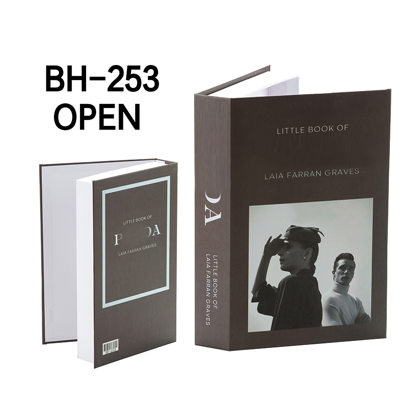 

Modern Simulation Fashion Book Home Decor Club Hotel Model Bedroom Study Soft Fake Book Decoration for Women's Living Room Y0107