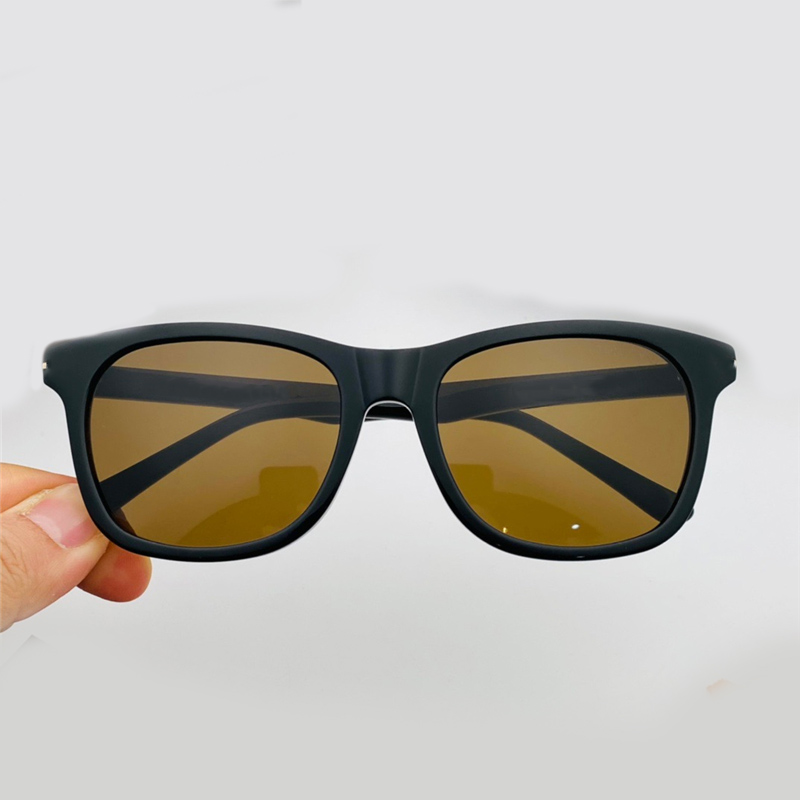 

595 New men women sunglasses fashion classic Square full Frame UV Protection Lens Popular Summer Style Sunglasses Top Quality Come With Case