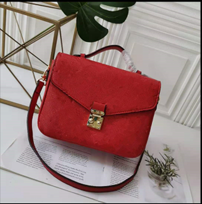 

Women Messenger Bag Genuine Leather Handbag Hand The Bill Of Lading Girls Shoulder Bags Inclined DX557, Customize