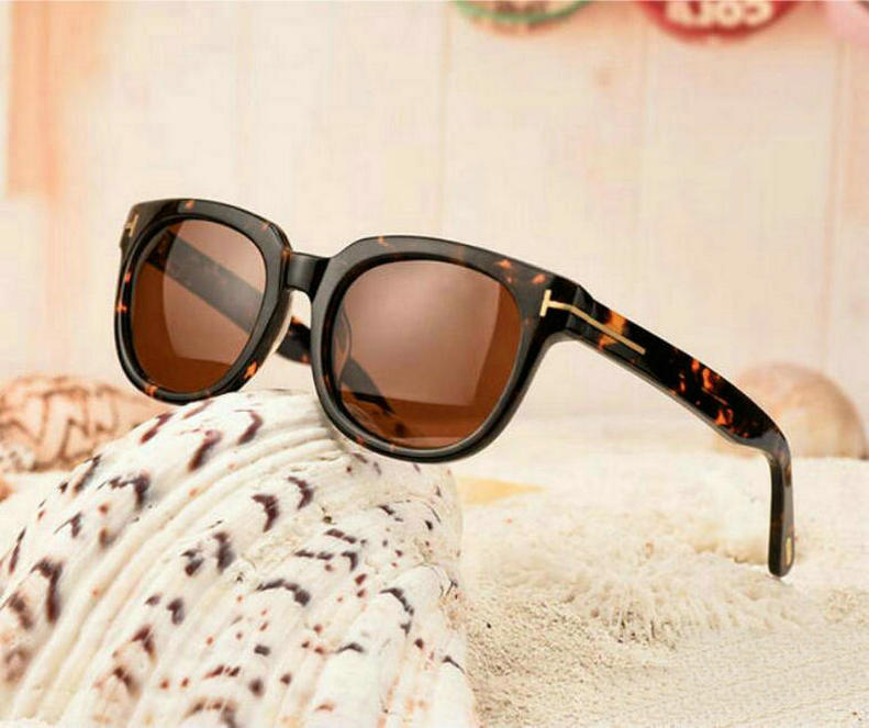 

1864 New luxury top qualtiy Casual Fashion 211 Tom Sunglasses For Man Woman Erika Eyewear ford Designer Brand Sun Glasses 0712 Free Shipping