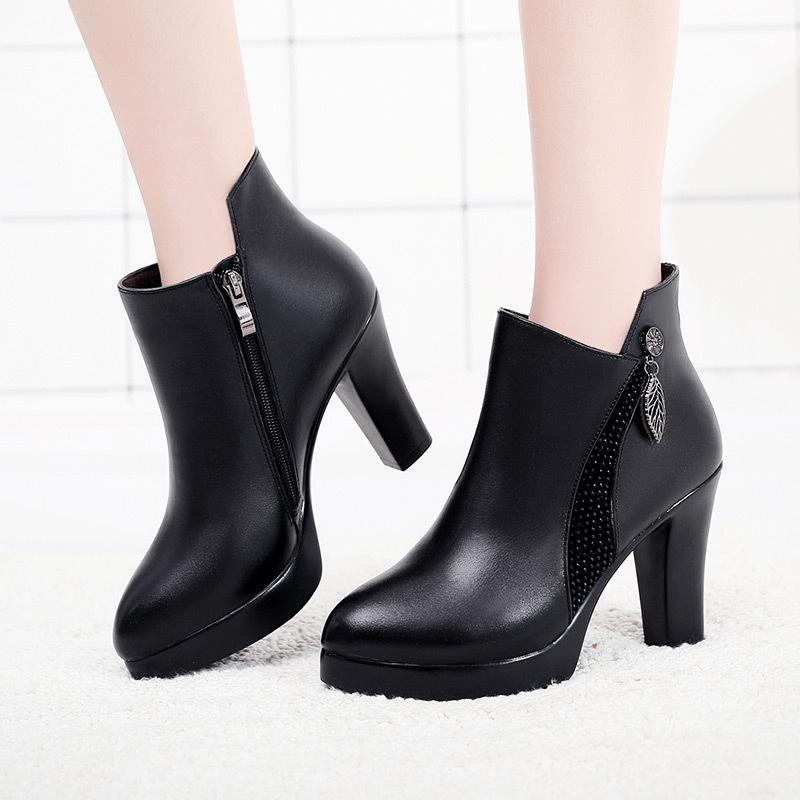 

2020 high heel thick with boots female British wind waterproof platform ild 40-43 yards women's shoes plus velvet booties, Black single