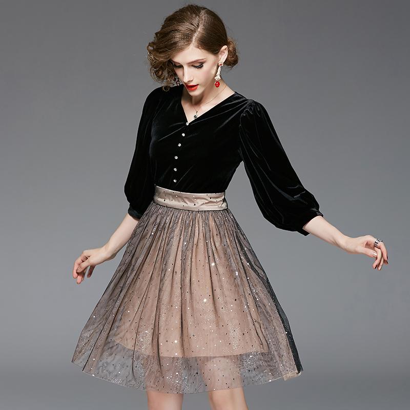 

NAQIT2020 New Fashion V-neck Lantern Sleeve Slim Waist Pleated Mesh Dress Party Dress, Black