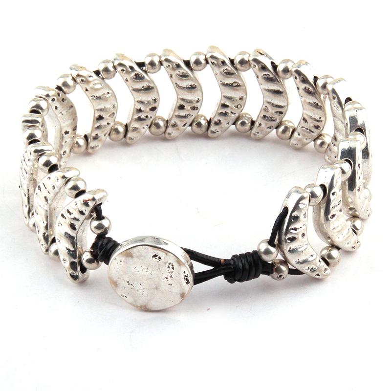 

Free Shipping Fashion Metal Square Charms Wrap Bracelet