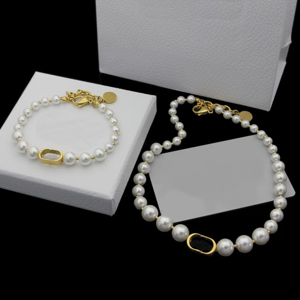 

Europe America Fashion Jewelry Sets Women Lady Titanium steel Natural White Pearl Chain Necklaces Bracelets With D Letter Charm, No original box