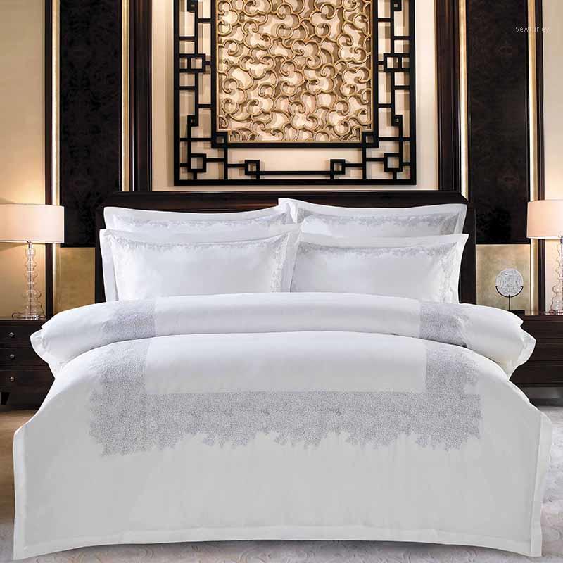 

New 100% cotton satin Bedding Set Embroidery Duvet Cover Flat Sheet Queen King size Bed Linen Pillowcase For Hotel Bed Set 4PCS1, As pic